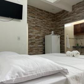 Studio Executivo no Centro de Santarém - WIFI e Central de Ar, hotel in Santarém