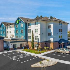 Holiday Inn Express Hotel & Suites Portland - Jantzen Beach by IHG, готель у Портленді
