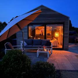 Marina Strandbad Wellness-Chalet Romantik Haus Nr 411, hotel en Olburgen