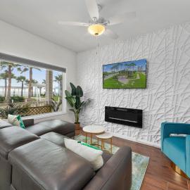Bayfront Cottage- Pool - Hot Tub - Close to Beach, hotel a Port Isabel