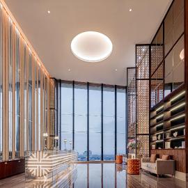 Whiz Luxe Hotel Spazio Surabaya, khách sạn ở Surabaya