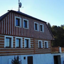 Pension Alex, готель у місті Бенецко