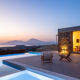 Kōa Villas, stylish Seaview retreat by etouri、Heraklionのホテル