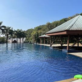 Athena Suites at Aamby Valley, hotel i Lonavala