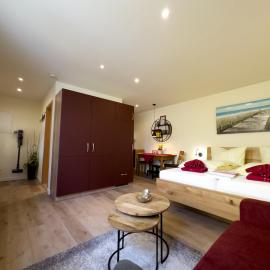 Ferienwohnung Hahns, khách sạn ở Warnemünde