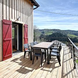 Viesnīca Le Chemin des Cerisiers - Maison vue montagne pilsētā Le Tholy