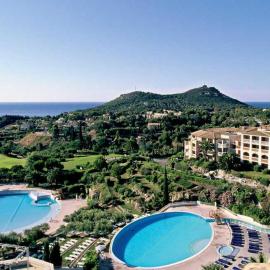 생라파엘에 위치한 호텔 Studio cabine climatisé vue golf à Cap Estérel