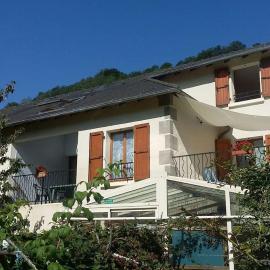 Gite en duplex 4 personnes, Vallée de la Jordanne, Cantal, hotel en Lascelle
