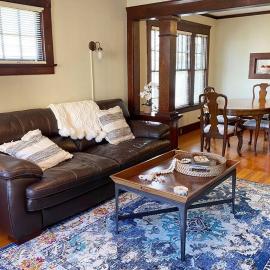 Historic Downtown Flat, # 2, Hotel in Astoria