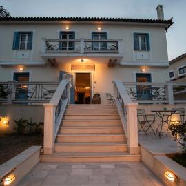 Hotel Argo, hotel i Galaxidhion