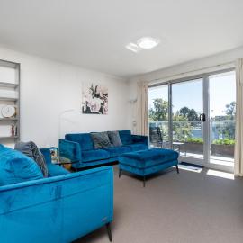 Spacious and Cosy Apt with Great Views in Braddon - Hosted by CanStay, hotel u Canberri