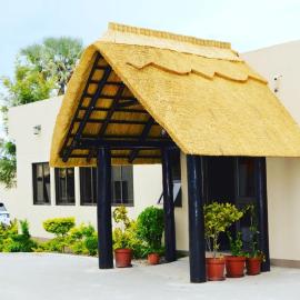 Etang Hotels, hotel em Nata