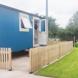 Shepherd Hut Enniskillen Blossom, Fermanagh