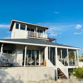 HOLBOX PUERTA DEL MAR, hotel i Isla Holbox