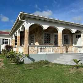 Casa Patricia, hotel v destinácii Cades Bay