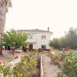 Villa Nathaly, hotell sihtkohas Letur