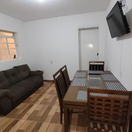 Casa B pra 5 pessoas com 1 vaga de garagem, wi-fi, próximo à Havan