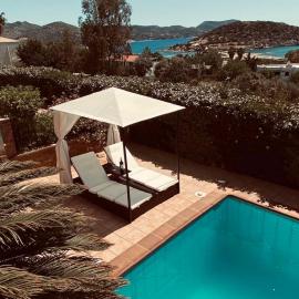 Villa Infinity View Athens Riviera, hotel u gradu Anavisos