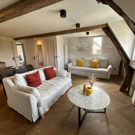 Les Hirondelles - Vieux-Bassin et plage à 5 min à pied, hotel a Honfleur