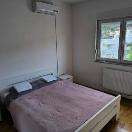 Viesnīca Luc 75 kvadrata stan sa dve spavce sobe pilsētā Trebinje