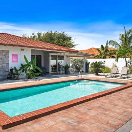 Sabana Liber 211, hotel a Noord