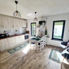 Apartament Eminescu 2, hotel in Zărneşti