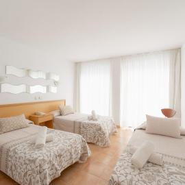 Hotel Santa Faz TRG