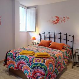La Casita de Diana Laredo, Casco Antiguo, playa cercana, parking privado a 300m, Petfriendly: Laredo'da bir otel