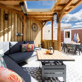 Coastal Retreat for 6 Close to Beaches, hotel in East Wittering