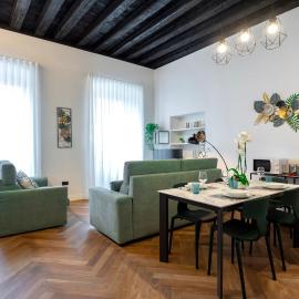 Casa Romano Luxury Green Apartments, hotel a Trieste
