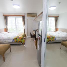Condo I-House Laguna Garden RCA - Behind Sukhumvit Thonglor Asoke Emporium Bangkok Hospital Piyavet Hospital Makkasan Airport Link MRT SKY TRAIN, Hotel in Bangkok