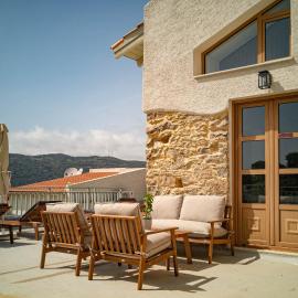 The Stone House - Two Bedrooms Maisonette