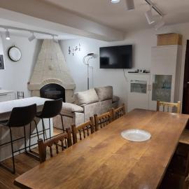 Casa Margarita, hotel u gradu Penjaranda de Duero