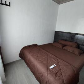 Krui NFs hotel, מלון בKrui