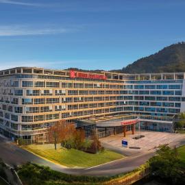 Hilton Garden Inn Huzhou High-Speed Railway Station, viešbutis mieste Hudžou