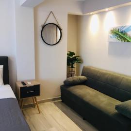 THOMAS STUDIOS & APARTMENTS PARALIA 2