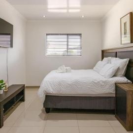 One bedroom apartment.