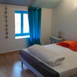 Grande maison en Aubrac chez Denise, hotel a Chaudes-Aigues