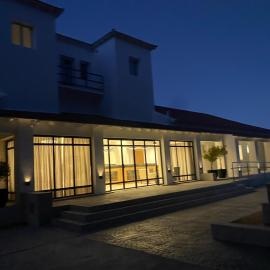 TERMAS PISMANTA Hotel & Spa, hotel a Las Flores