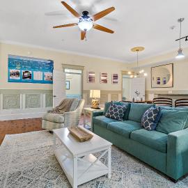 The Ray- 1st Floor Charming Condo- Walk to Downtown, hotel en St. Augustine