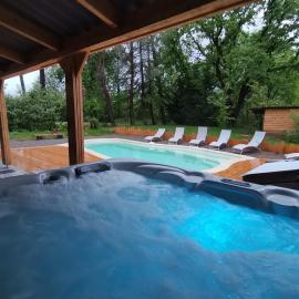 les mimosas, hotel Ruoms-ban