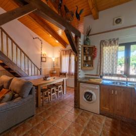 Casa rural Los Cántaros. Zarapicos, hotel in Zarapicos