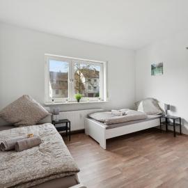 home2stay Apartments in Köngen Küche, Wifi, Smart TV, Stuttgart, Autobahn A8