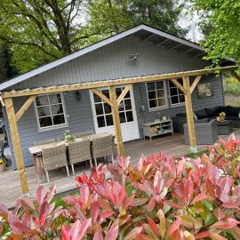Chalet Sint-Hubertus Du Bois, hotel a Zutendaal