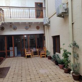 ESHONI PIR Boutique