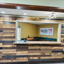 Studio 7 on Main, hotel in West Fargo