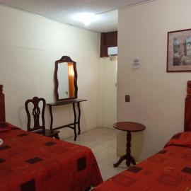 Hotel Juarez,米納蒂特蘭的飯店