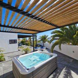 Monina Bungalow, hotel in Tazacorte