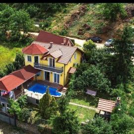 Casa Vista, hotel a Novi Sad