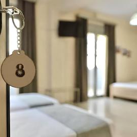 GREEK PRIDE PANTHEA STUDIOS, hotell i Skala Fourkas